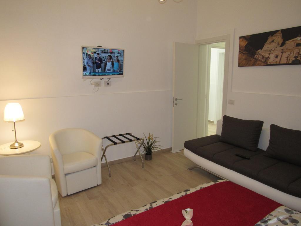 La Voce Del Violino Bed & Breakfast Ragusa Bilik gambar