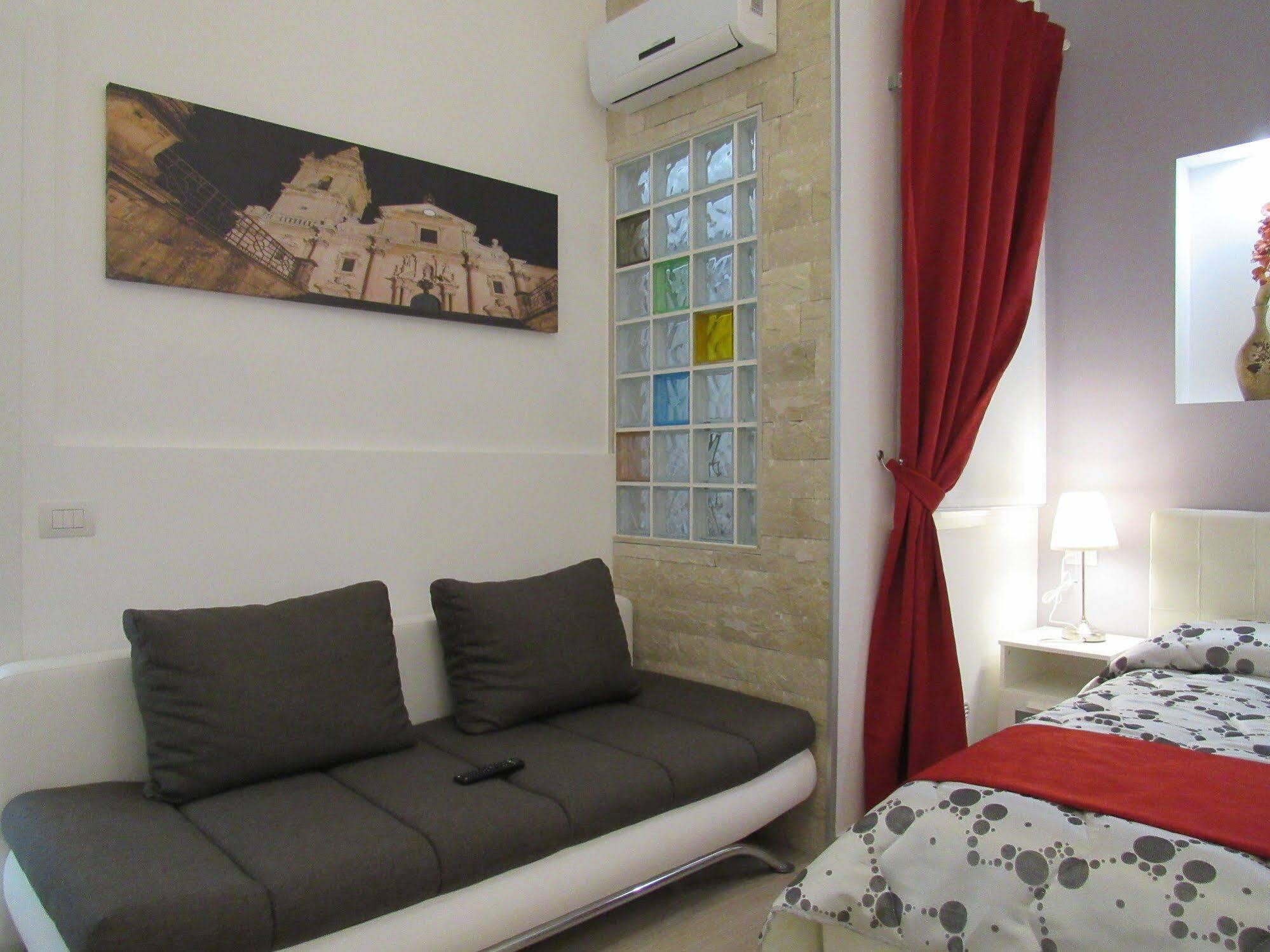 La Voce Del Violino Bed & Breakfast Ragusa Luaran gambar