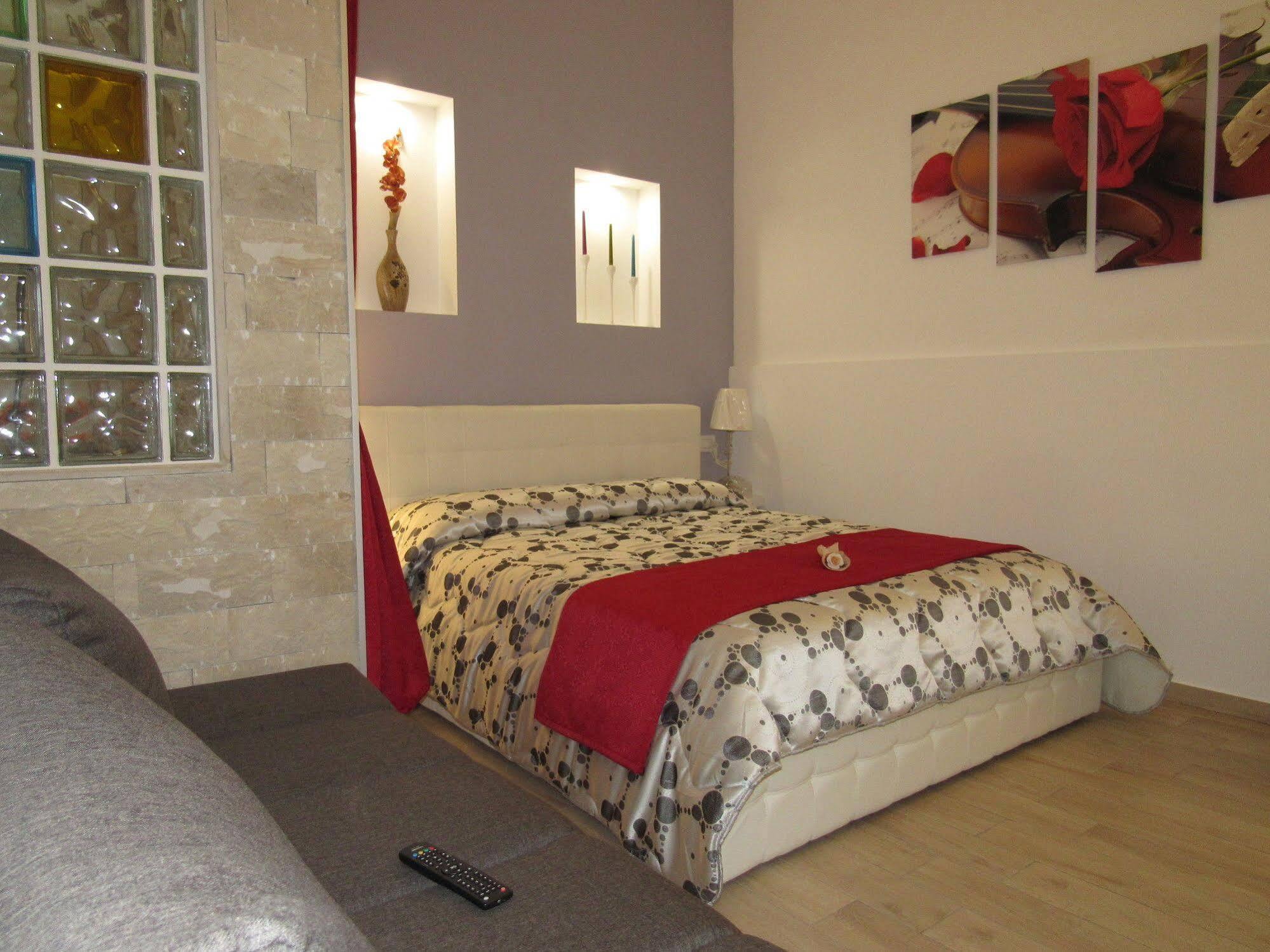 La Voce Del Violino Bed & Breakfast Ragusa Luaran gambar