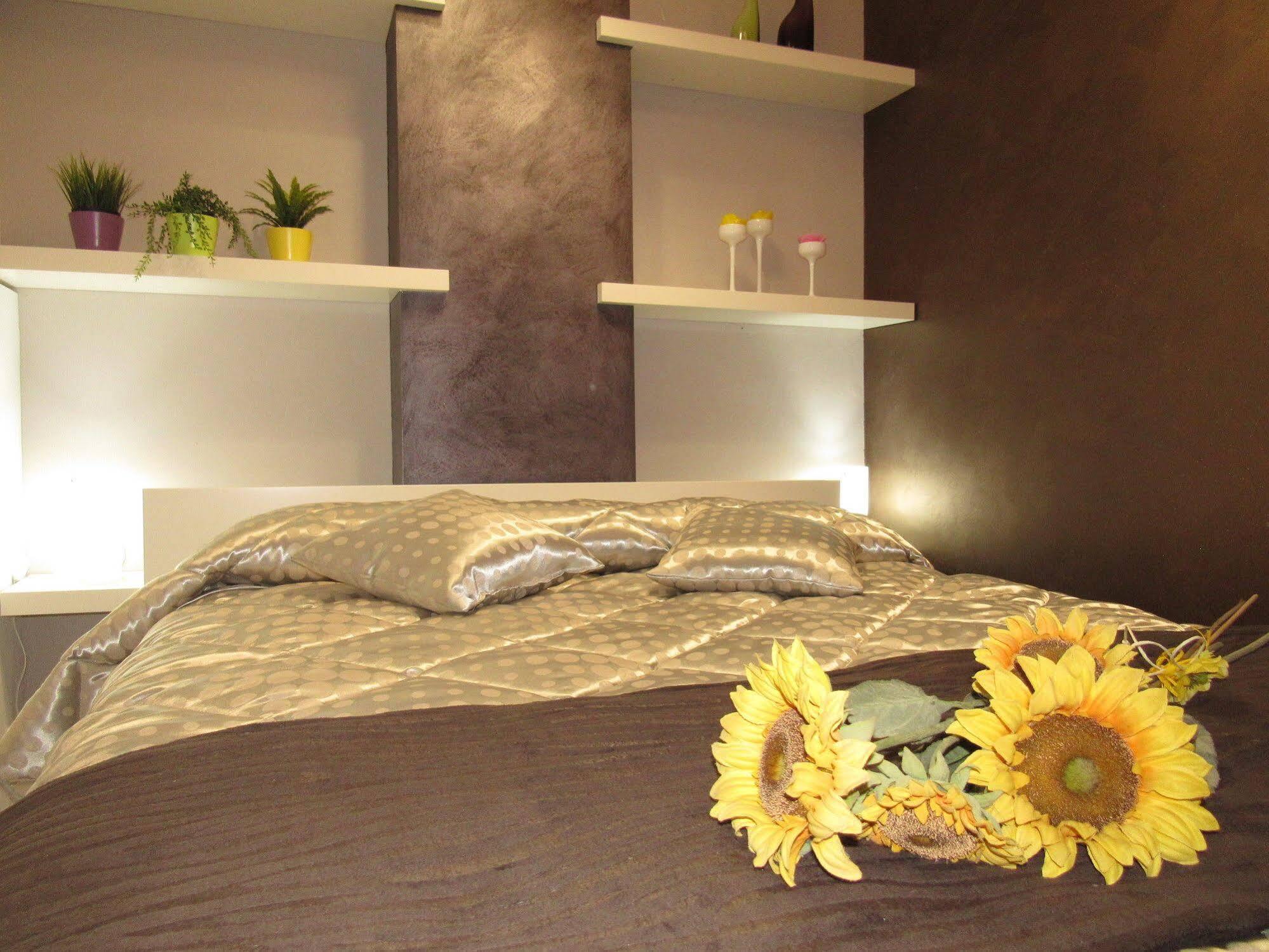 La Voce Del Violino Bed & Breakfast Ragusa Luaran gambar